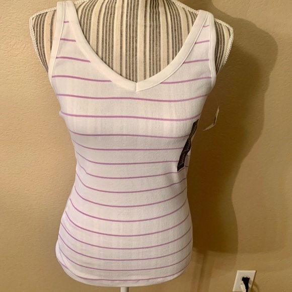 NWT Gap Tank Top Medium Stretch Ribbed Fabric White w/ Purple Stripes New - Picture 1 of 6